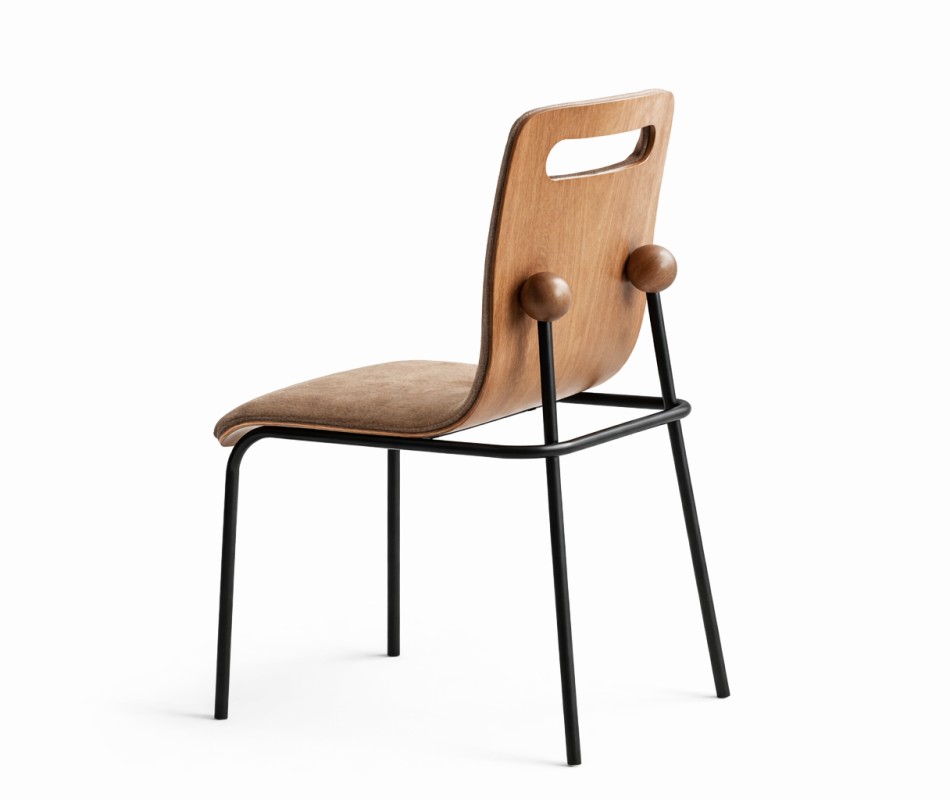 Cadeira Ball Estofada