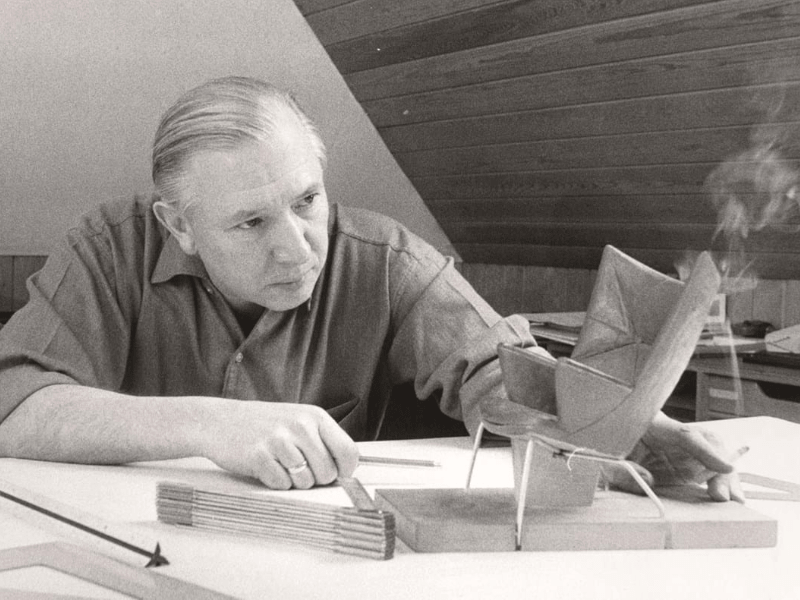 Hans J. Wegner: conheça a história de um dos maiores nomes do design escandinavo