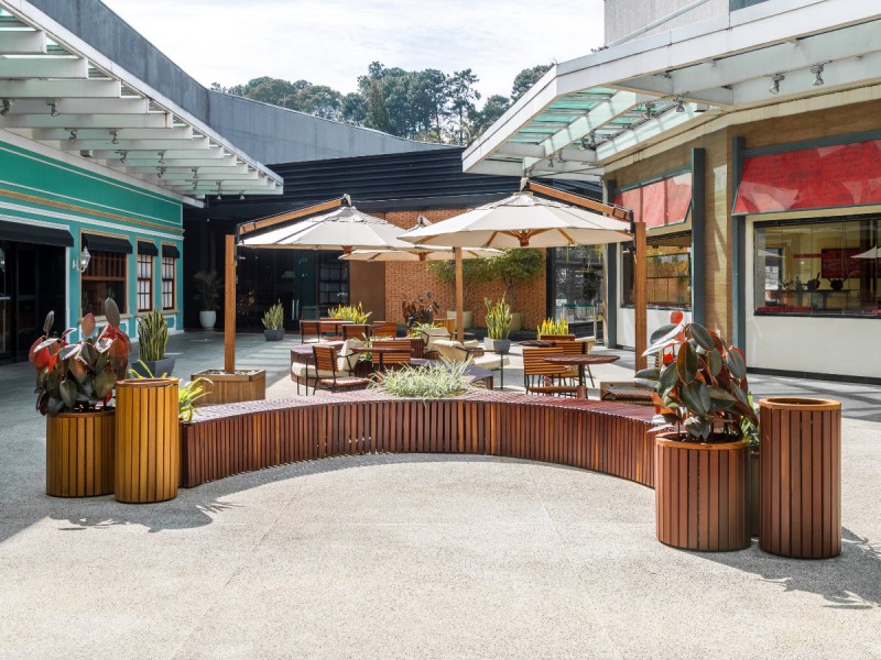 Mobiliário e arquitetura: quando a peça define o espaço