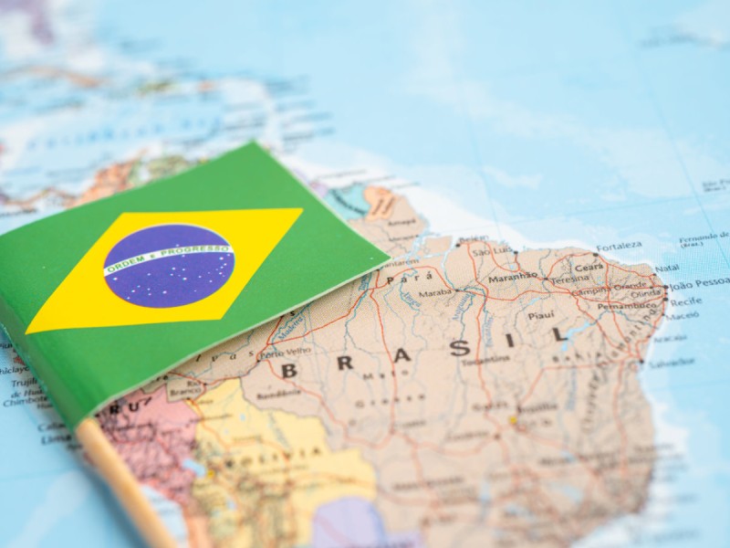 Muito além do verde e amarelo: como o design brasileiro transforma identidade em experiência