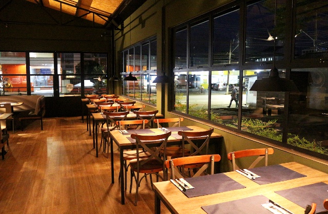 Mesas para restaurante - como escolher a melhor opção